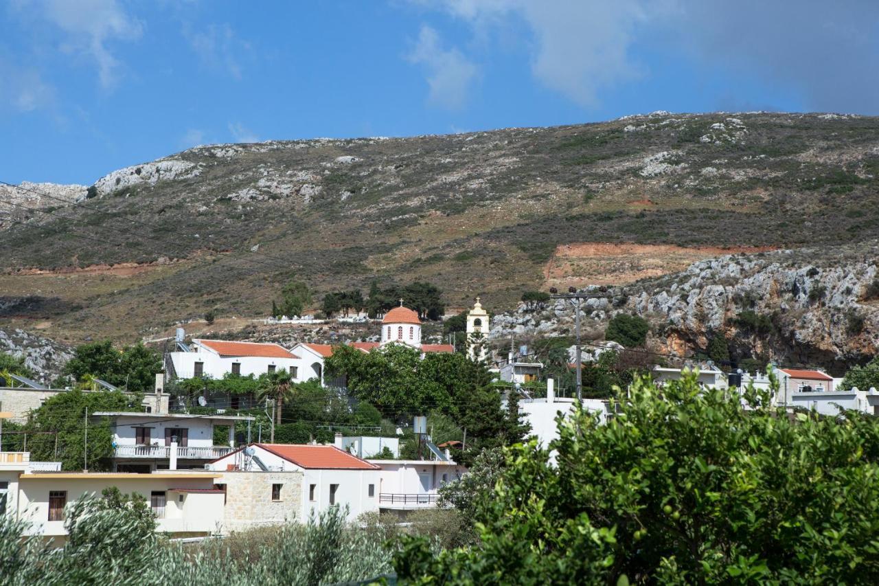 Eliana'S Stone House Daire Benoudhiana Dış mekan fotoğraf